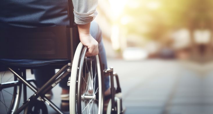 Contrôle d'une installation électrique lors d'un diagnostic immobilier